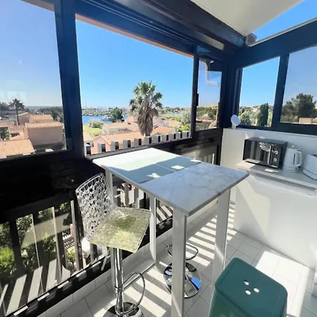 For 2 People Appartement Agde